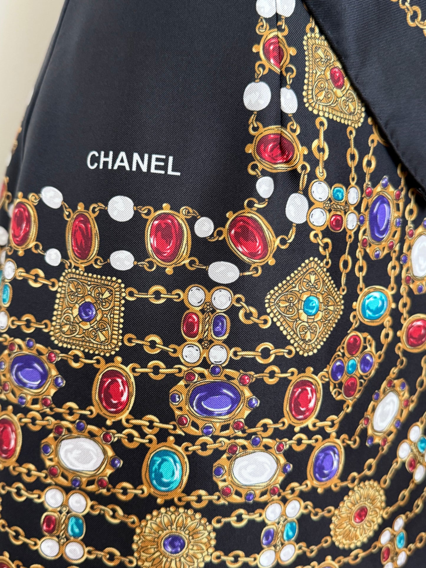Vintage Chanel Gripoix Jewelry Black Matching Set